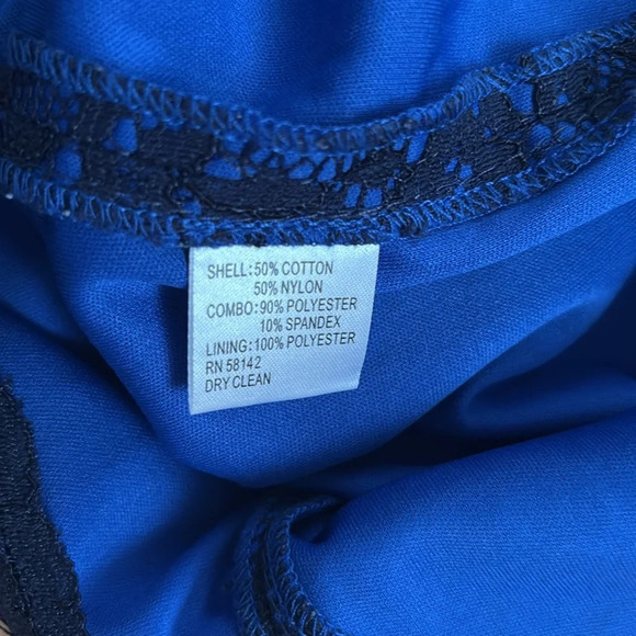 MAGGY LONDON Lace Overlay Dress. Size 8 - Picture 8 of 8